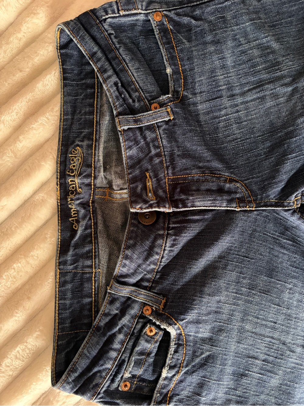 American Eagle Outfitters Men’s Dark Blue Relaxed Jeans